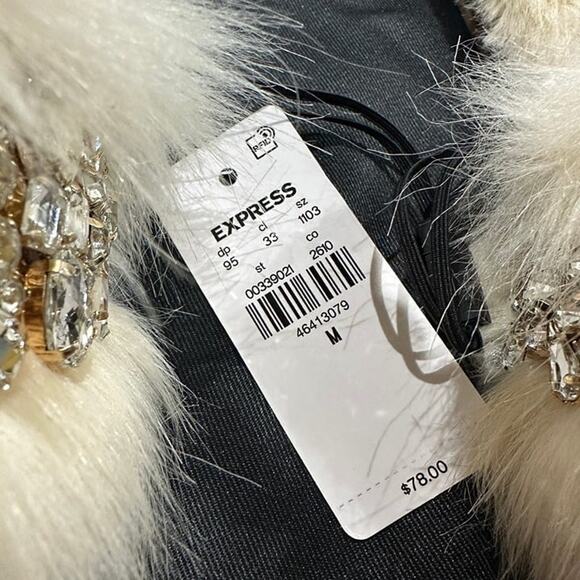 EXPRESS Satin Faux Fur Lined Embellished Rhinestone Sparkling Slippers - MEDIUM - Picture 5 of 9